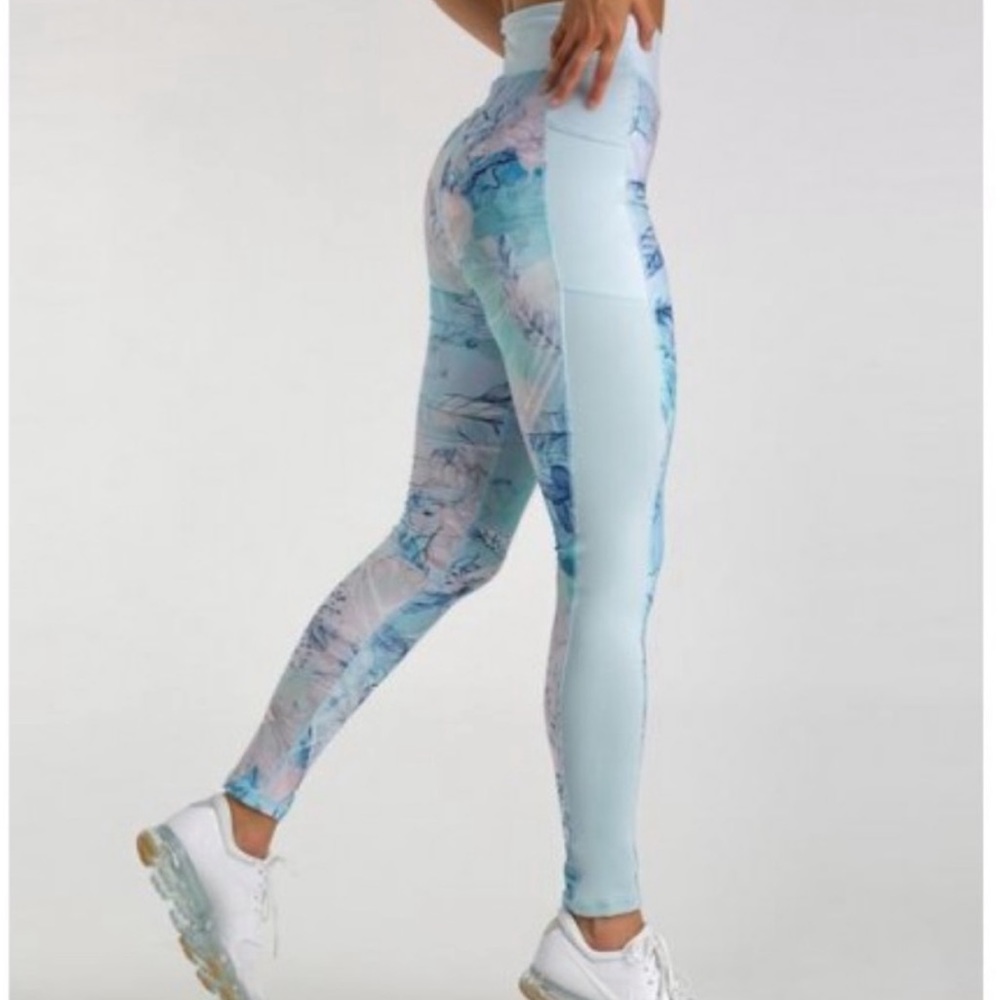 Gymshark Blue Efflorescent Floral Printed Leggings
